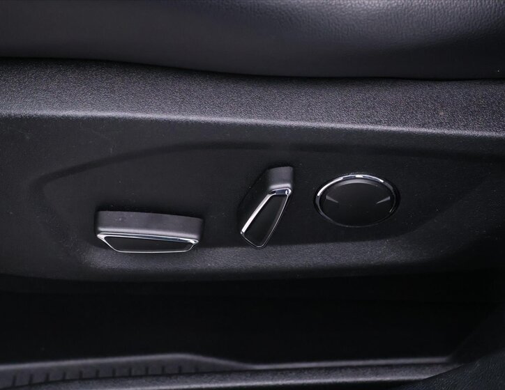 Ford Edge SUV / Terénní 2,0 l 175 kw