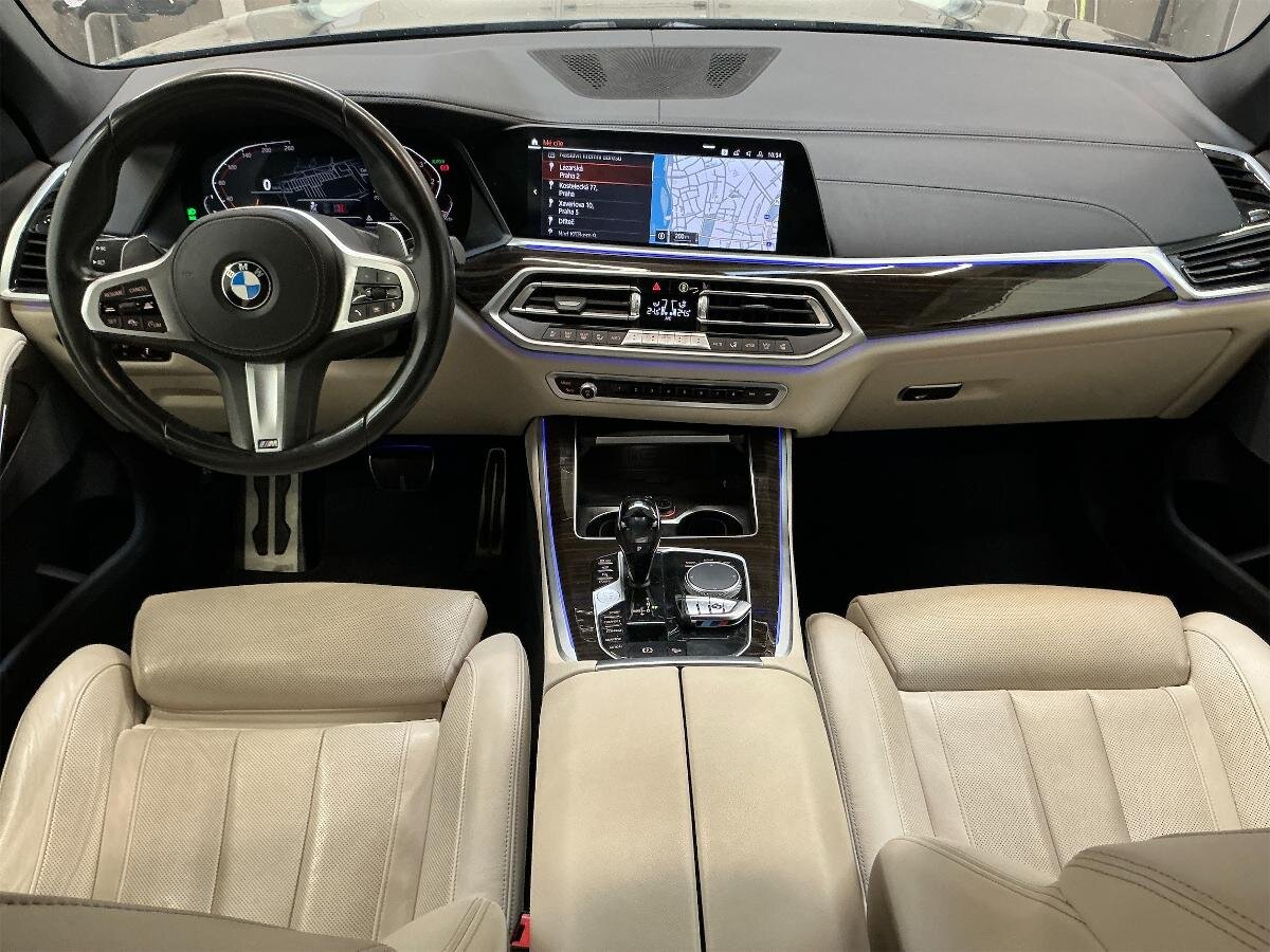 BMW X5 SUV 3,0 l 195 kw