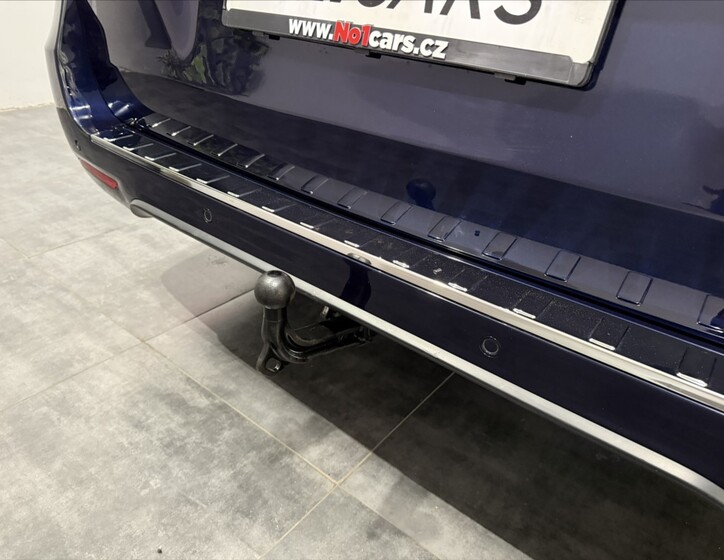 Mercedes-Benz Třídy V 29