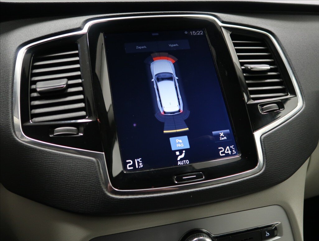 Volvo XC90 SUV 2,0 l 173 kw