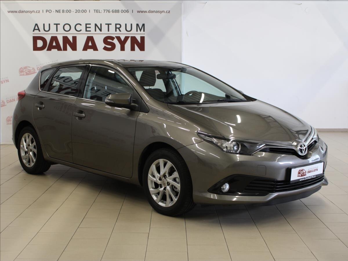 Toyota Auris Hatchback 1,2 l 85 kw