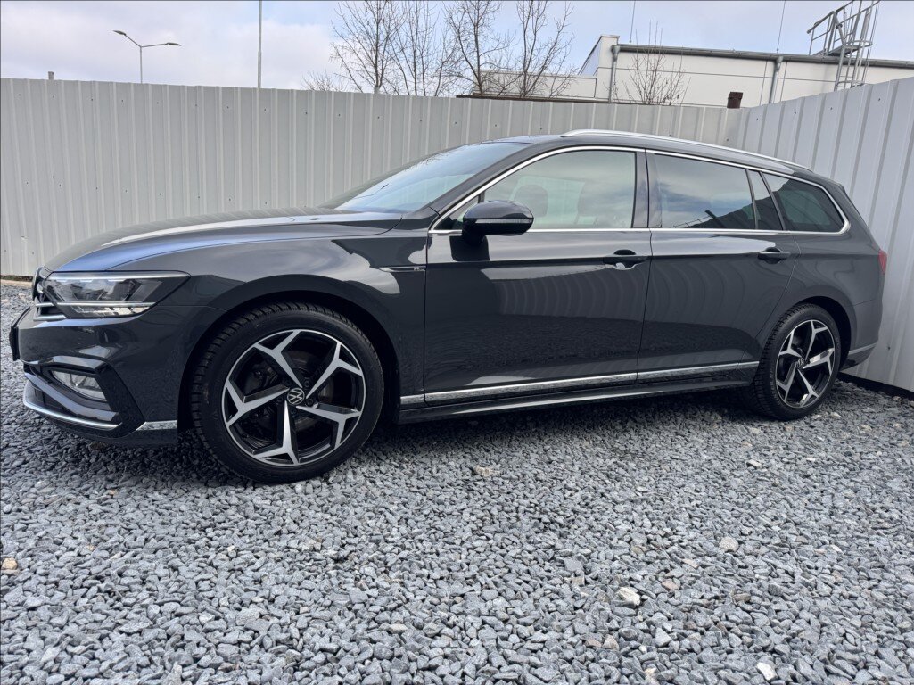 Volkswagen Passat Kombi 1,5 l 110 kw