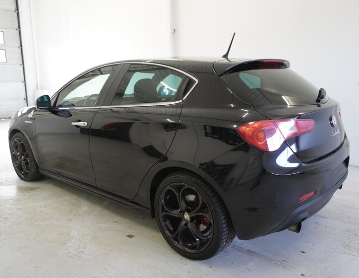 Alfa Romeo Giulietta Hatchback 1,7 l 173 kw