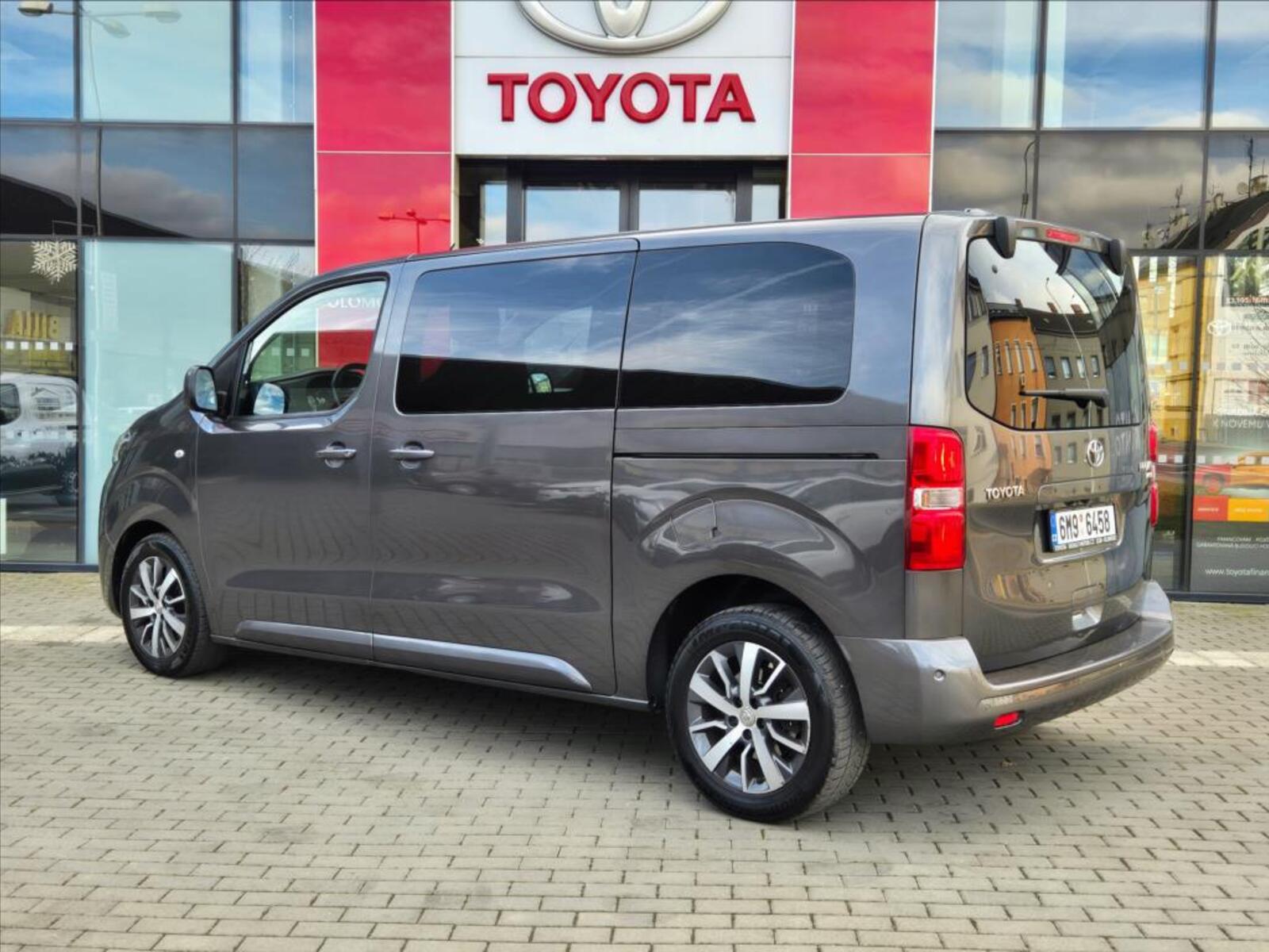 Toyota ProAce 2