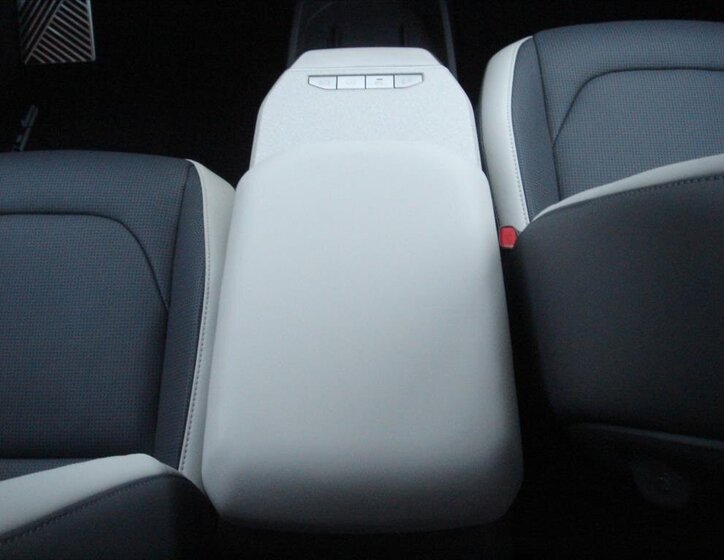 KIA EV3 SUV / Terénní 0,0 150 kw