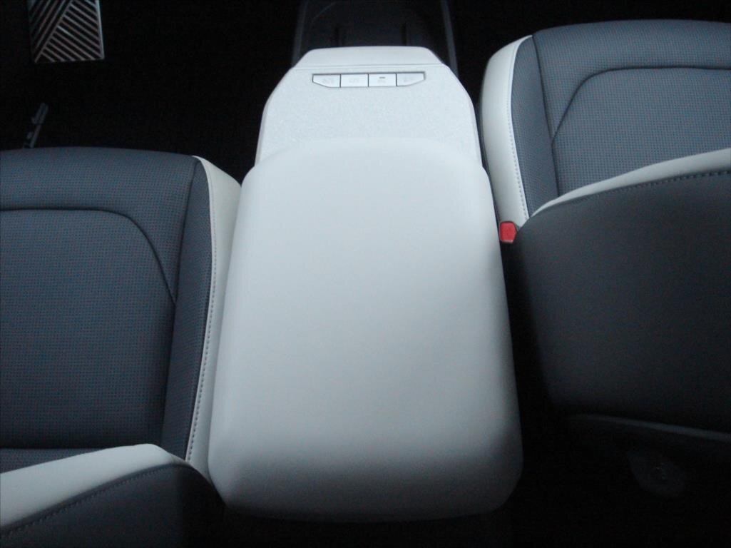 KIA EV3 SUV / Terénní 0,0 150 kw