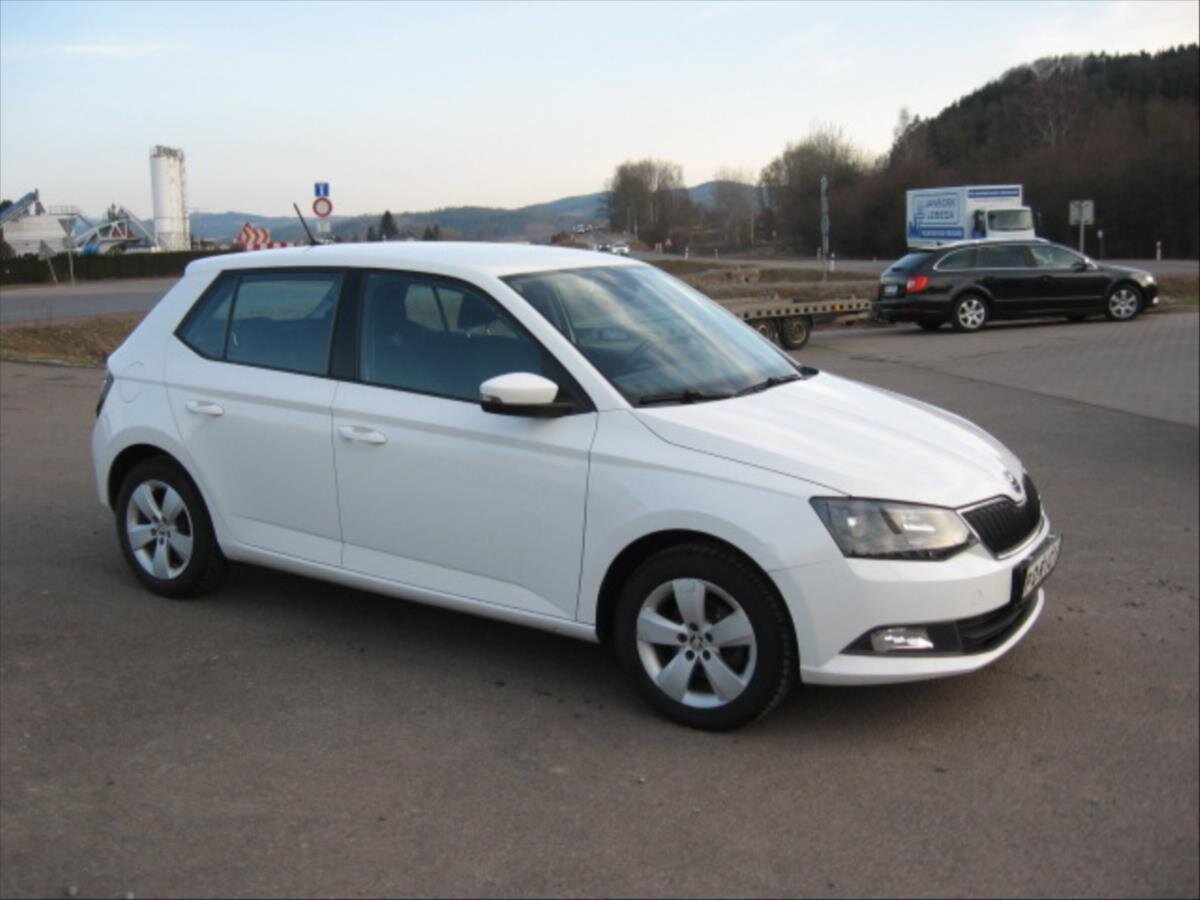 Škoda Fabia Hatchback 1,2 l 66 kw