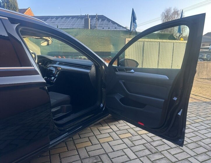 Volkswagen Passat Kombi 2,0 l 110 kw