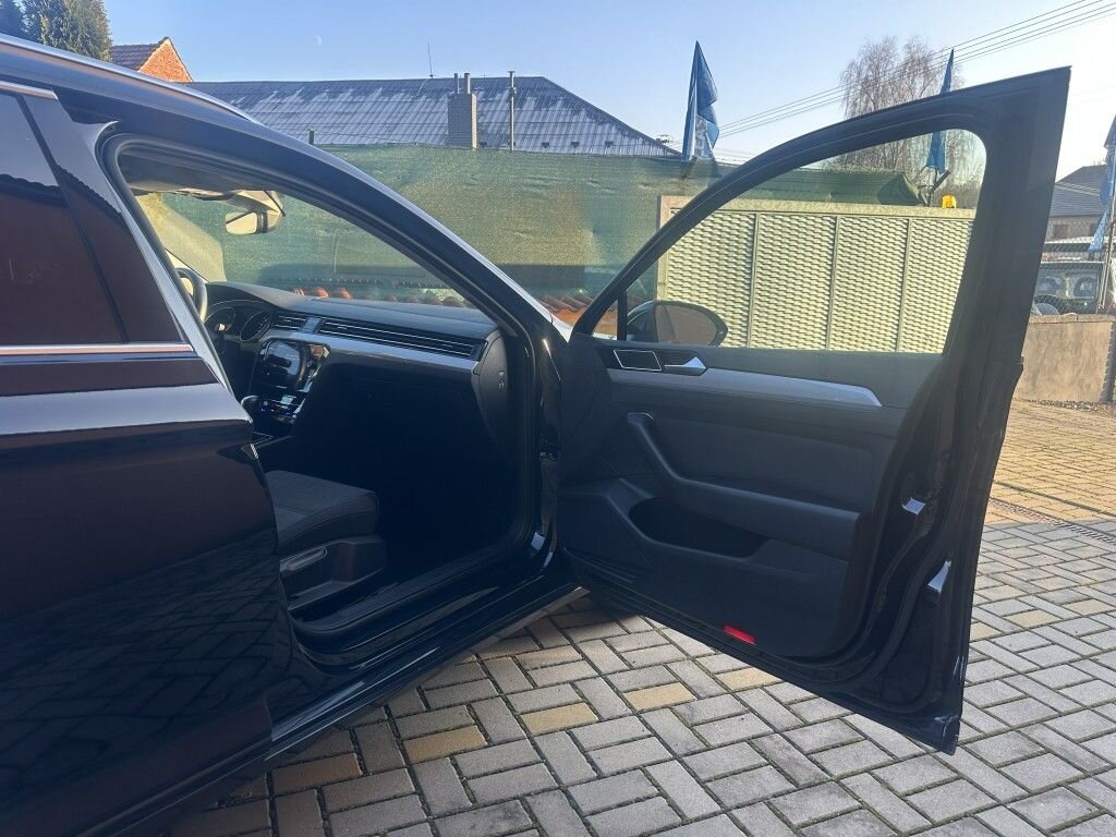 Volkswagen Passat Kombi 2,0 l 110 kw