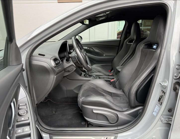 Hyundai i30 Liftback 2,0 l 206 kw