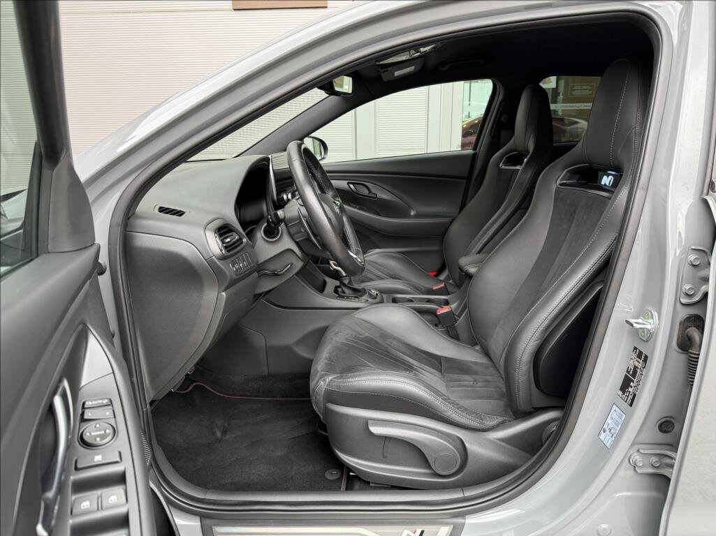 Hyundai i30 Liftback 2,0 l 206 kw