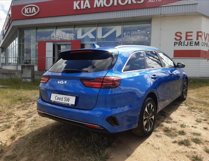 KIA Ceed 4