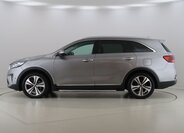 KIA Sorento 8