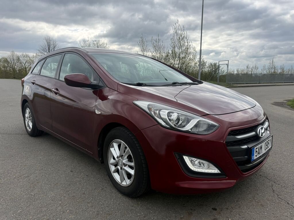 Hyundai i30 Kombi 1,6 l 81 kw