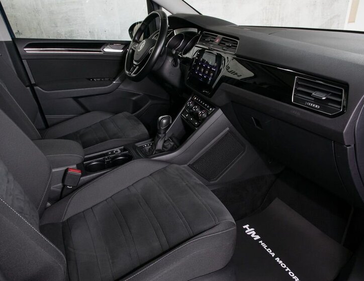 Volkswagen Touran 14