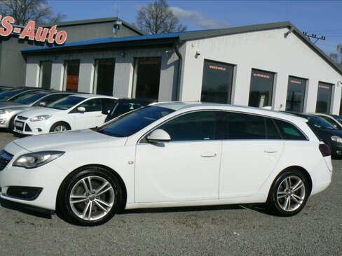 Opel Insignia Kombi 2,0 l 125 kw