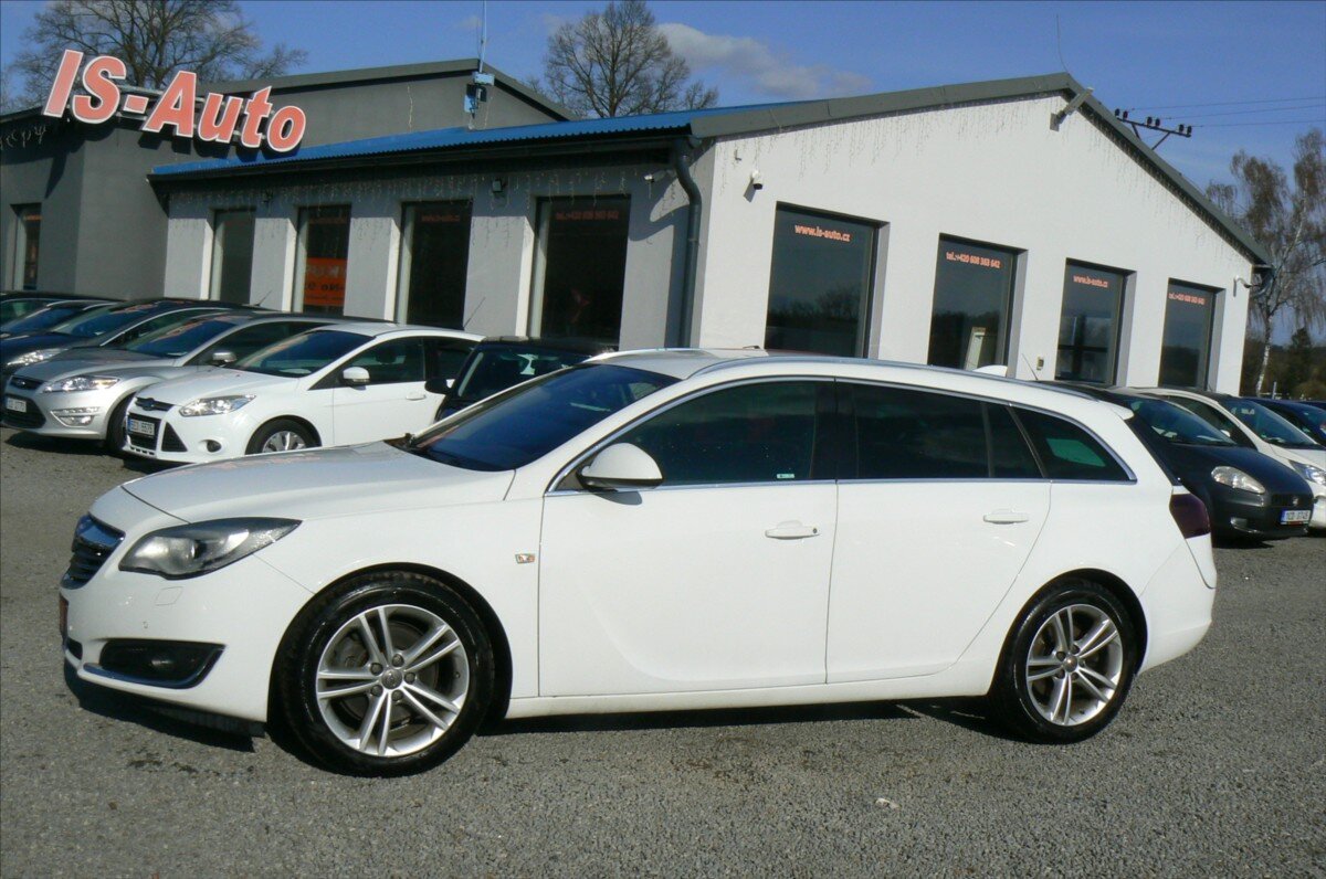 Opel Insignia Kombi 2,0 l 125 kw