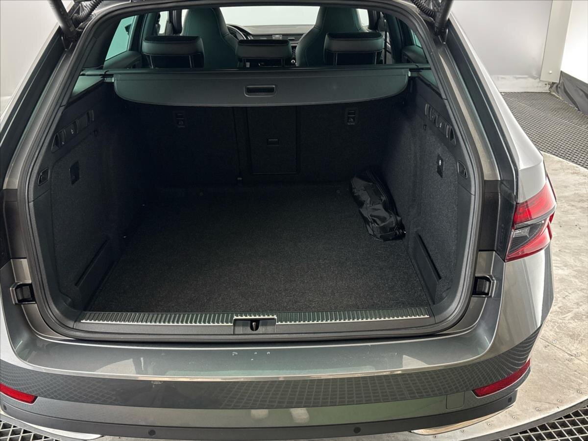 Škoda Superb Kombi 2,0 l 140 kw