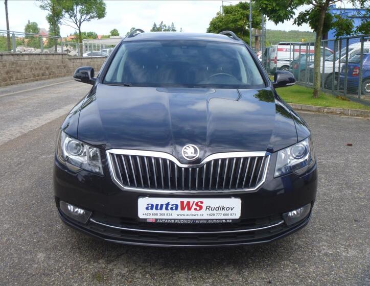 Škoda Superb 2