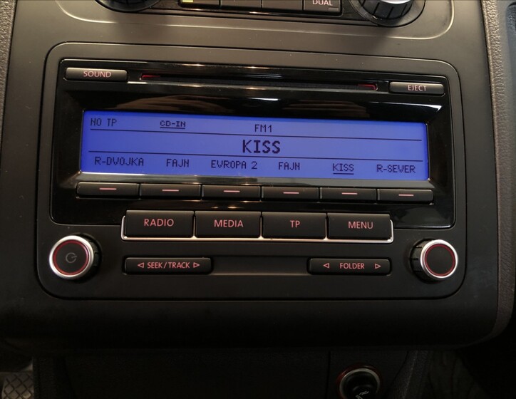 Volkswagen Touran 23