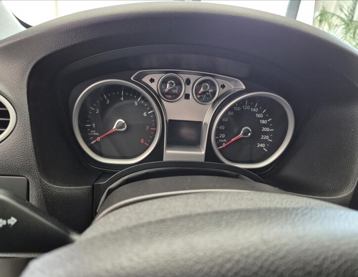 Ford Focus Kombi 2,0 l 107 kw