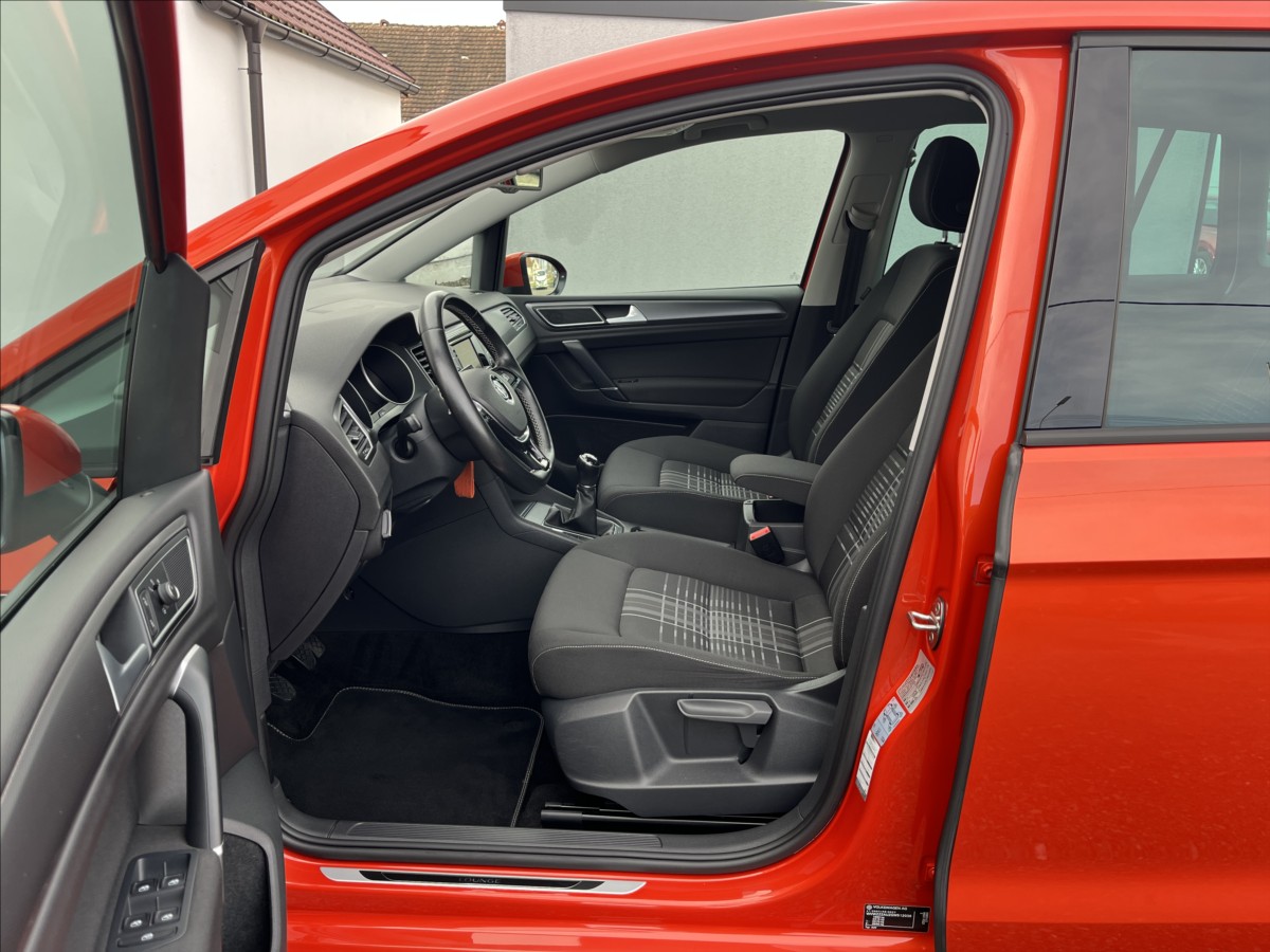 Volkswagen Golf Sportsvan