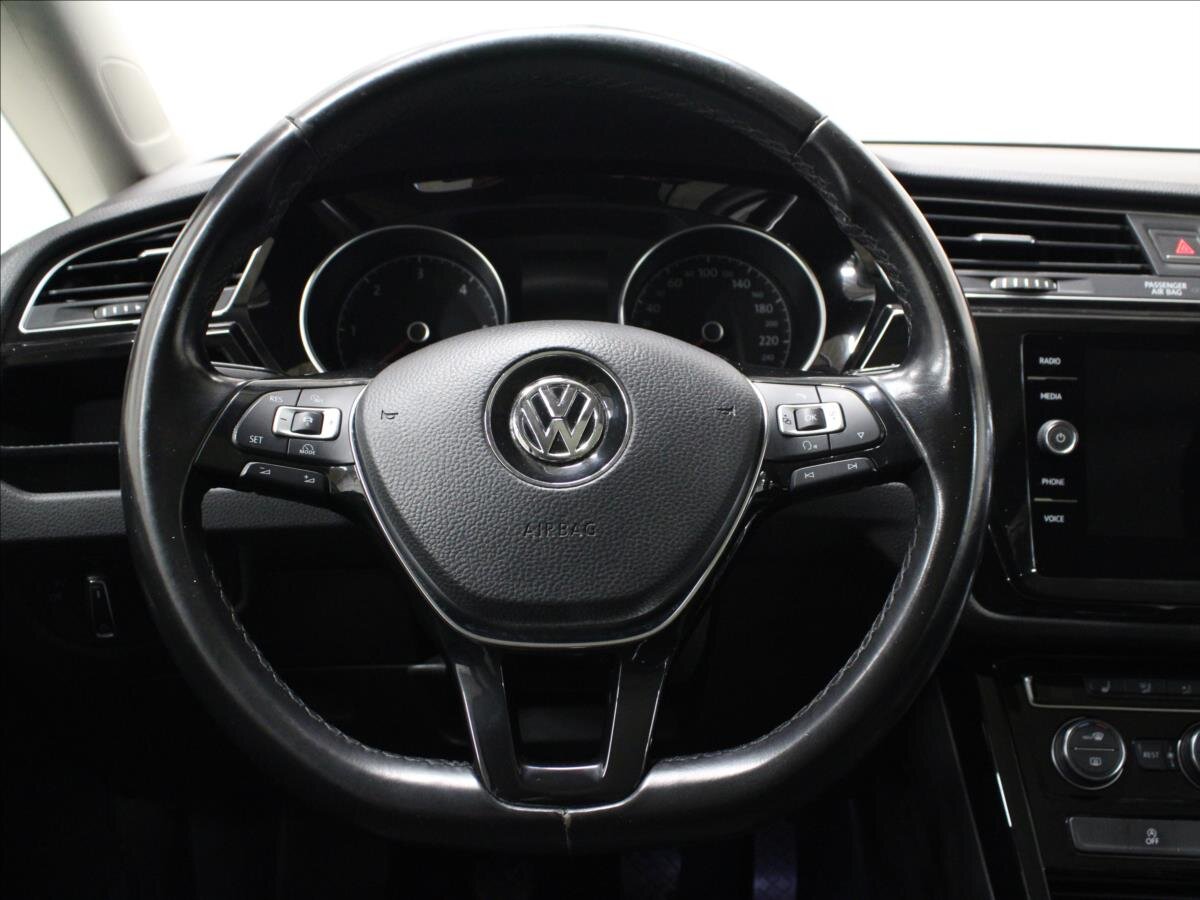 Volkswagen Touran Kombi 2,0 l 110 kw