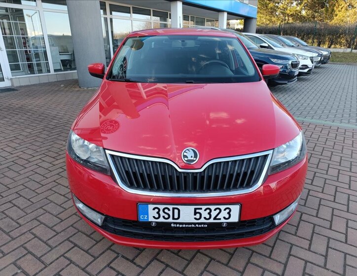 Škoda Rapid Liftback 1,2 l 63 kw