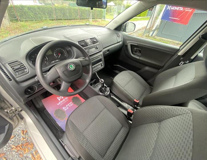 Škoda Fabia 12