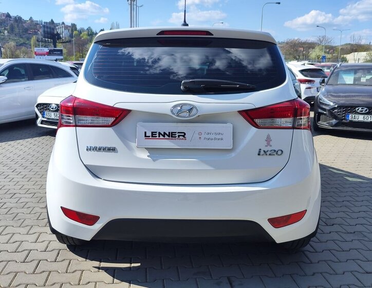 Hyundai ix20 MPV 1,4 l 66 kw