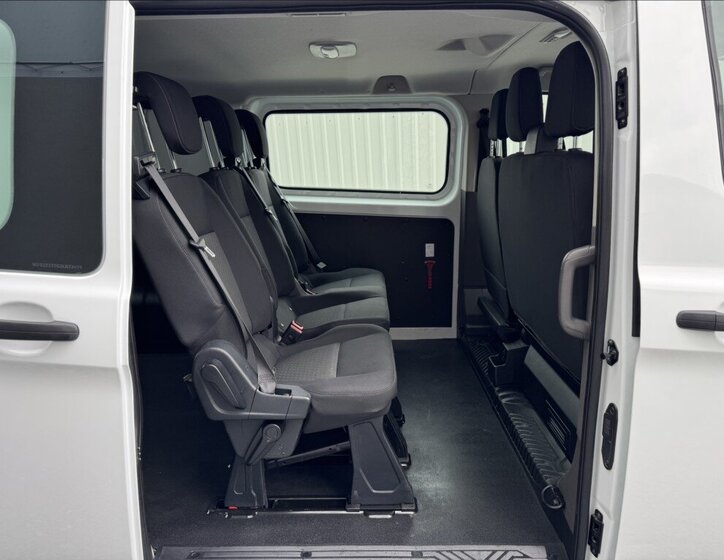 Ford Transit Custom Kombi 2,0 l 96 kw