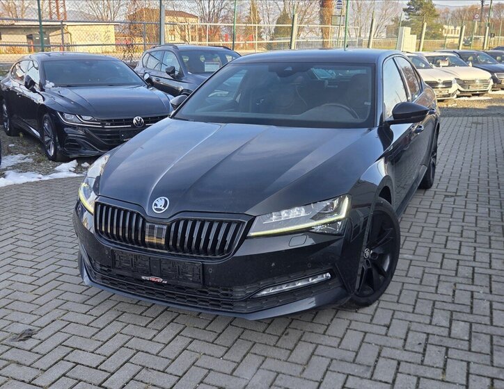Škoda Superb 1