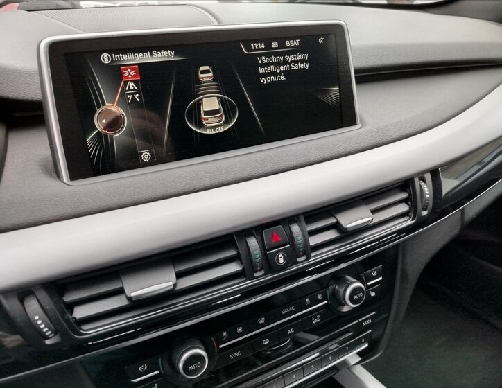 BMW X5 SUV / Terénní 3,0 l 190 kw