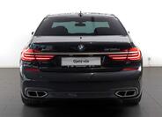 BMW Řada 7 4