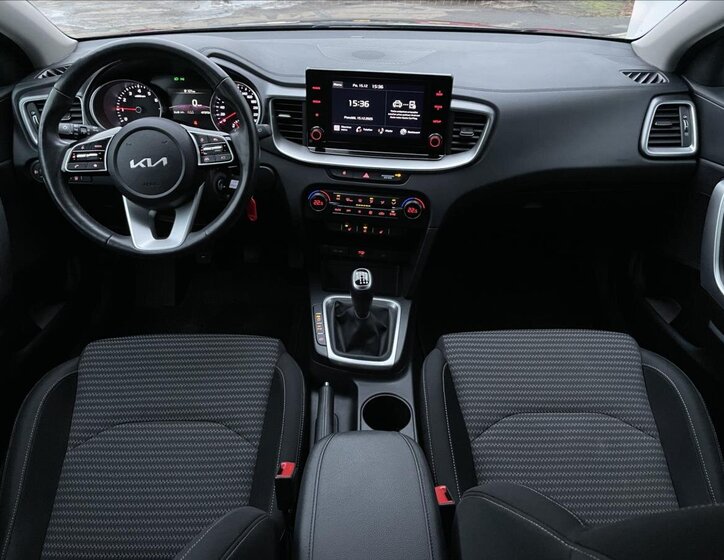KIA Ceed Hatchback 998,0 74 kw
