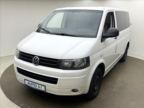 Volkswagen Transporter Kombi 2,0 l 103 kw