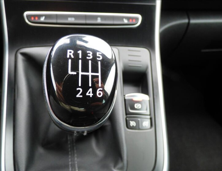 Renault Scénic MPV 1,5 l 81 kw