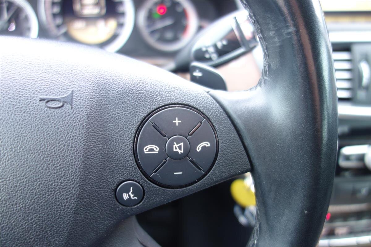 Mercedes-Benz Třídy E Kombi 3,0 l 195 kw