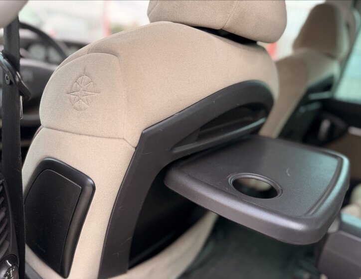 Peugeot 807 MPV 2,2 l 94 kw