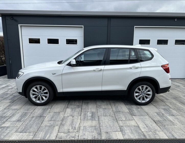 BMW X3 SUV / Terénní 2,0 l 180 kw