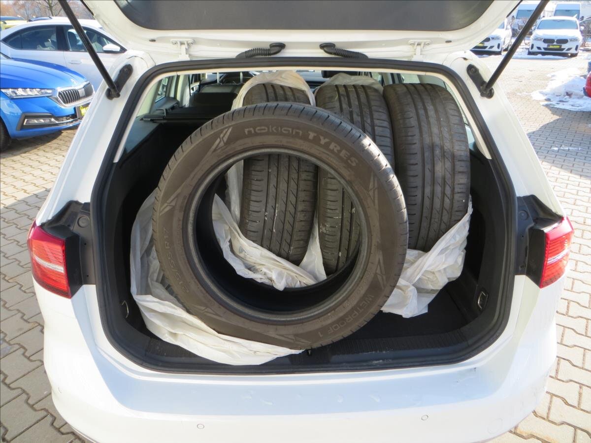 Volkswagen Passat Kombi 2,0 l 140 kw