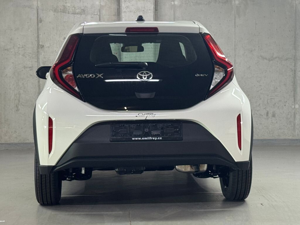 Toyota Aygo Hatchback 1,5 l 53 kw