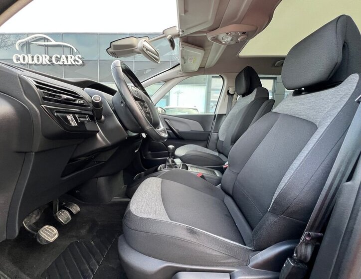 Citroën Grand C4 Picasso 8