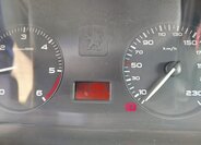 Peugeot 406 Sedan / Limuzína 2,0 l 80 kw