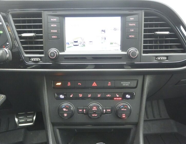 Seat Leon Hatchback 2,0 l 206 kw