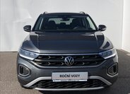 Volkswagen T-Roc 4