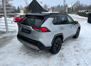 Toyota RAV4 6