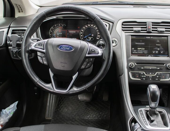 Ford Mondeo Kombi 2,0 l 132 kw