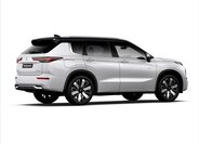 Mitsubishi Outlander SUV 2,4 l 225 kw