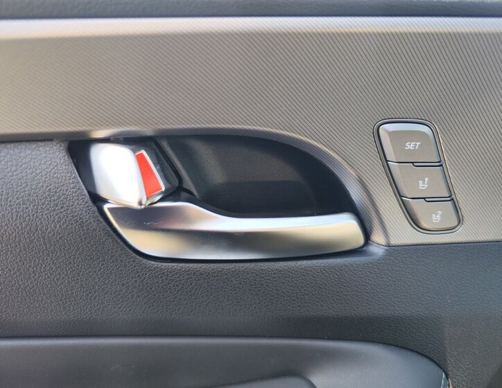 Hyundai Santa Fe SUV / Terénní 2,2 l 142 kw